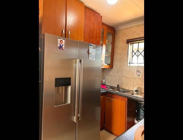 2 BEDROOM PROPERTY TO RENT IN PROTEA GLEN